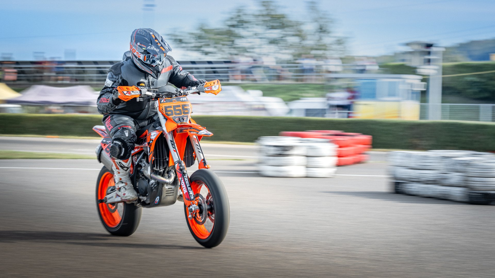 Bild zum Bericht „Supermoto Melk 2026: Buschberger wird Staatsmeister – Abschied von Rudi Bauer“ – GRIPcapture
